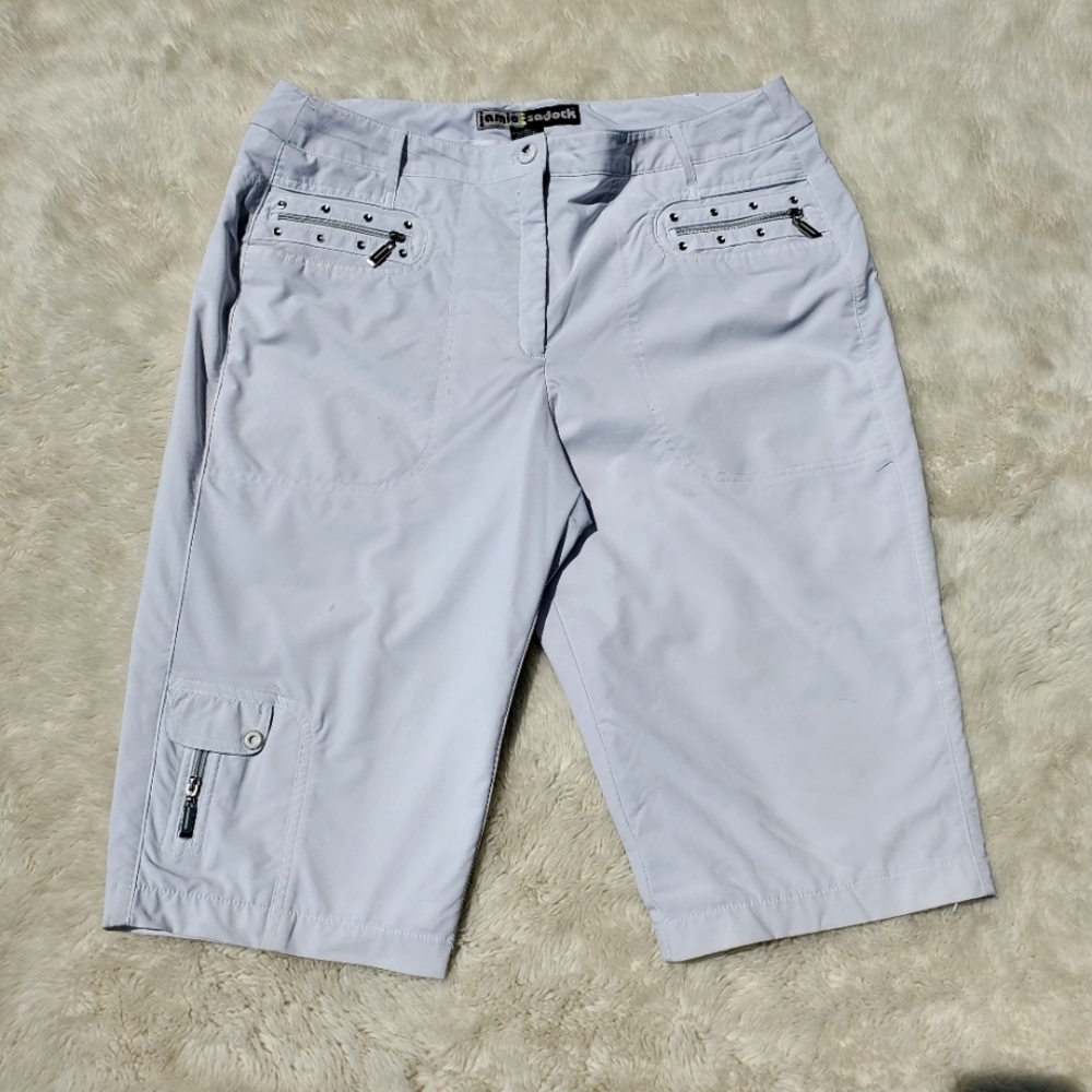Jamie Sadok 10 White Women's Burmuda Shorts. GUC